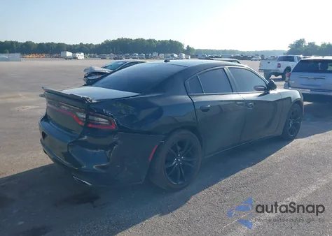 2017 Dodge Charger Se Rwd из США, поврежденный, VIN 2C3CDXBG9HH584107